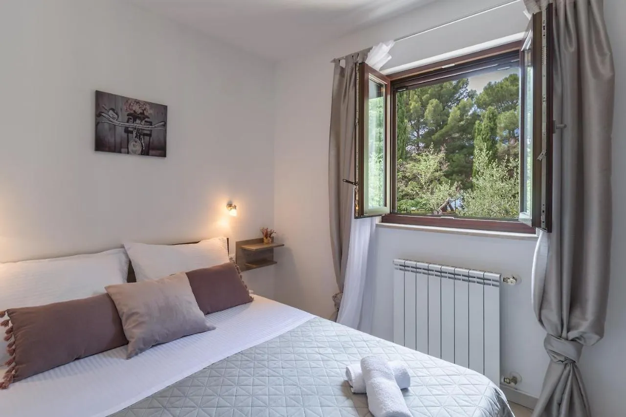 Studio Apartments Pinia-Marina Porec